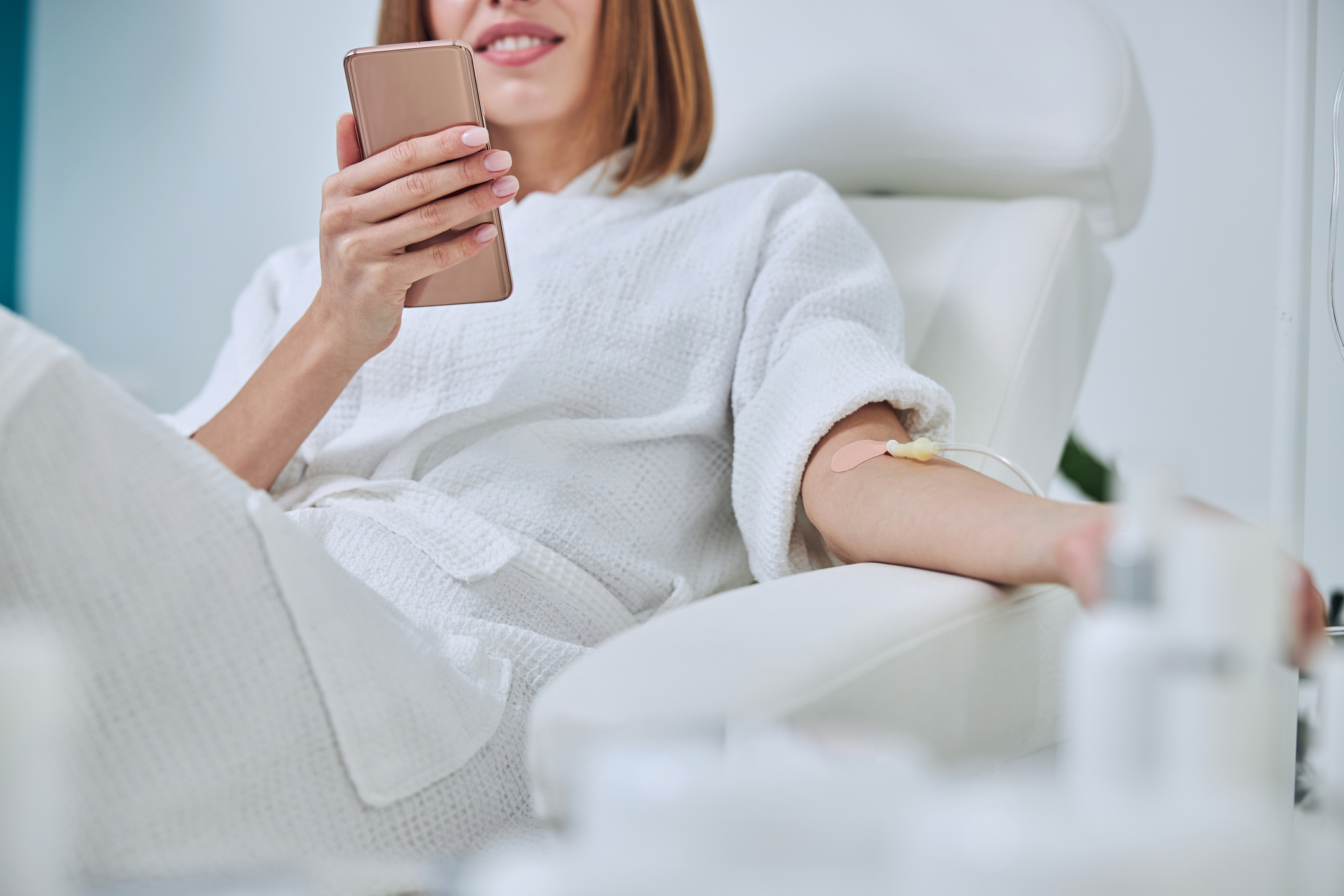 IV Hydration and Ozone Therapy in Lone Tree, CO 3 Woman getting IV therapy in Lone Tree